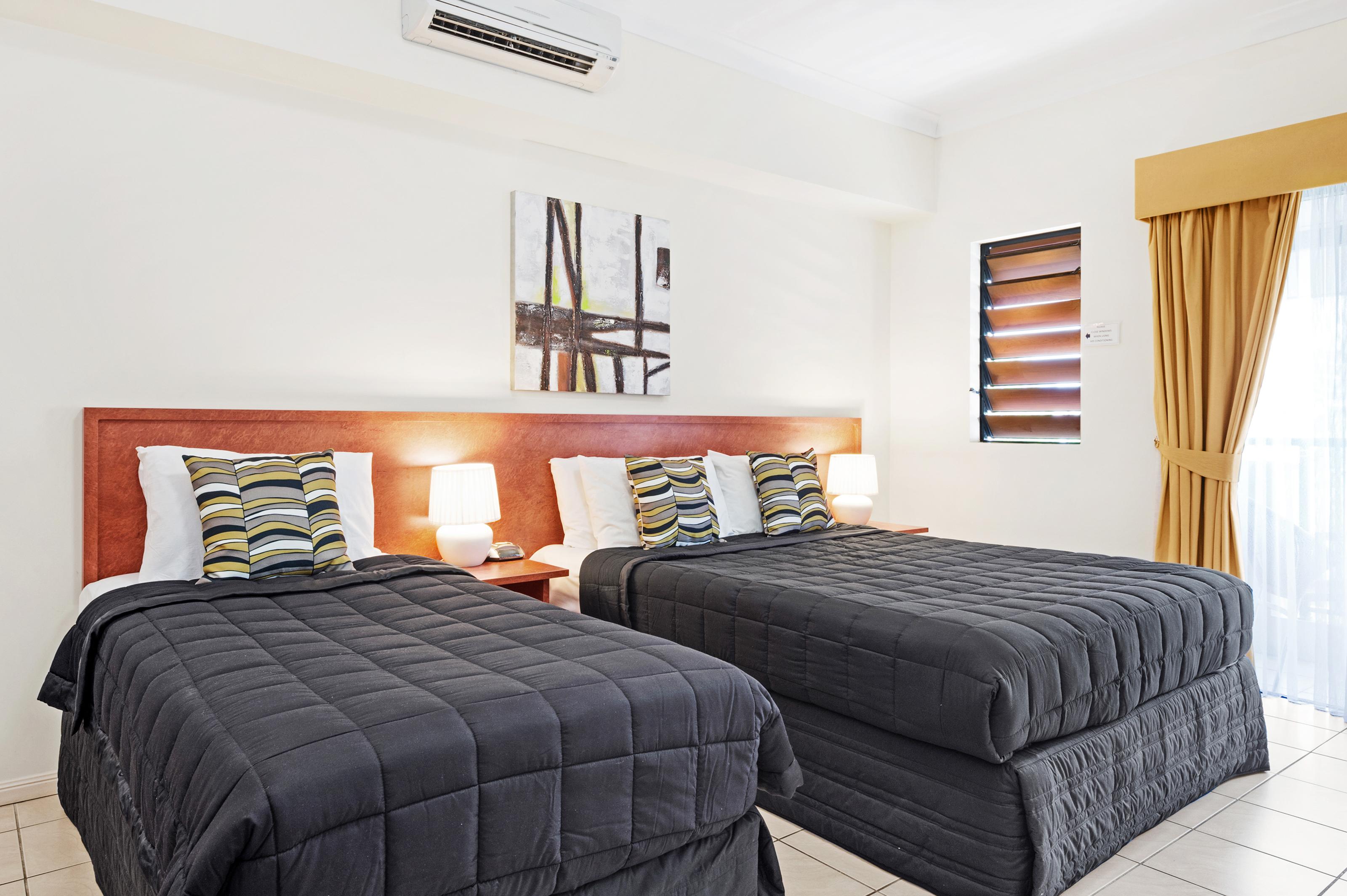 Cairns Queens Court Extérieur photo