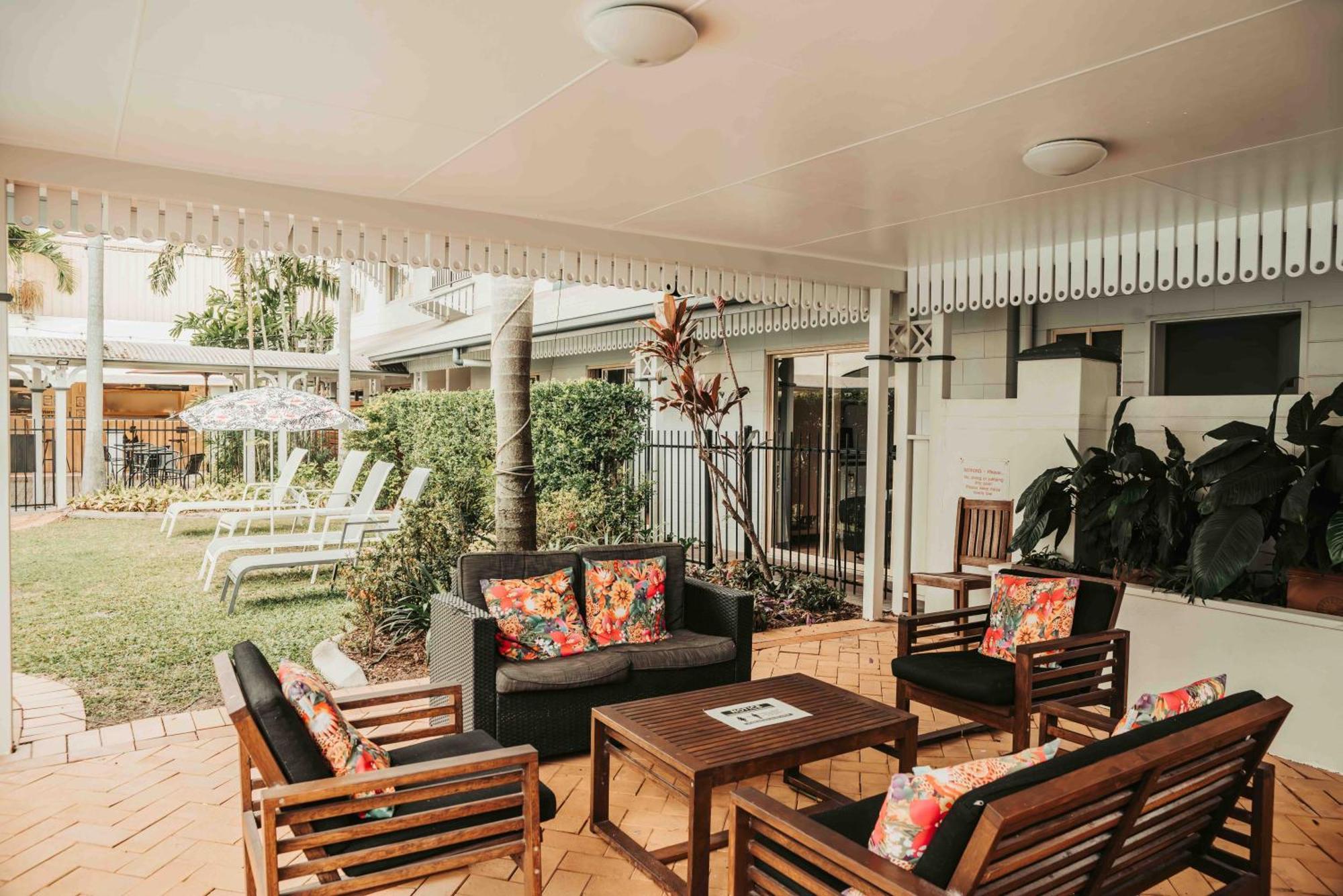 Cairns Queens Court Extérieur photo